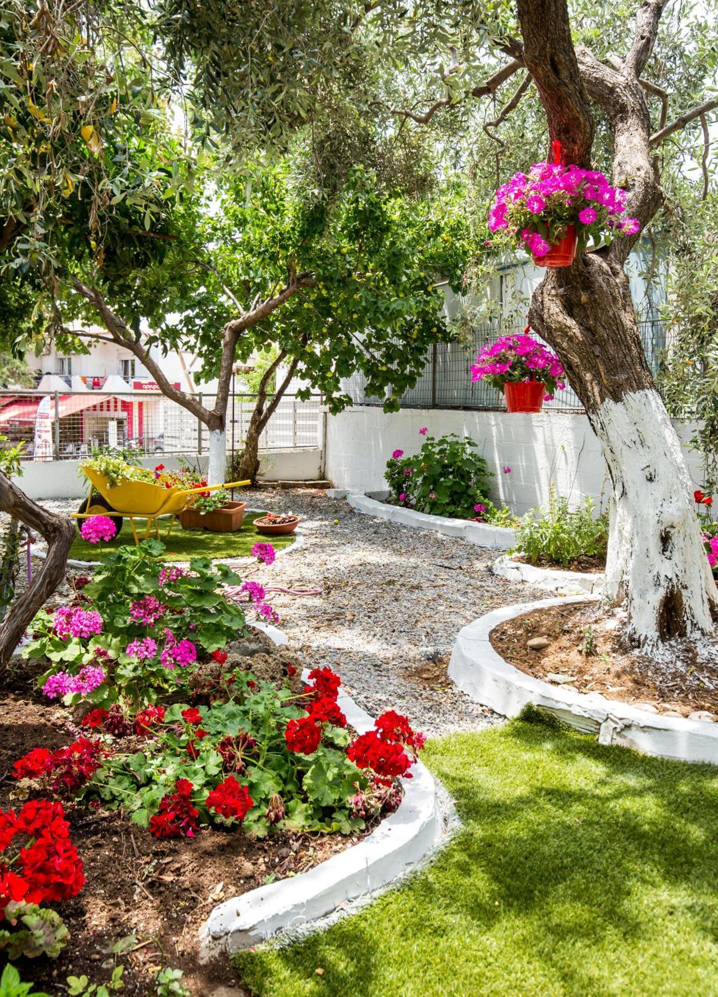 Ianos Apartments Potos Exterior photo